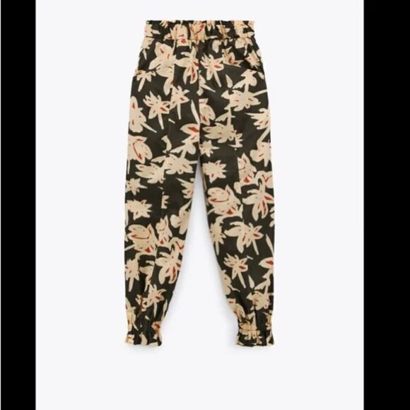 NWT ZARA MULTICOLOR HIGH WAIST FLORAL PRINTED BALLOON PANTS C21 - Picture 3 of 8